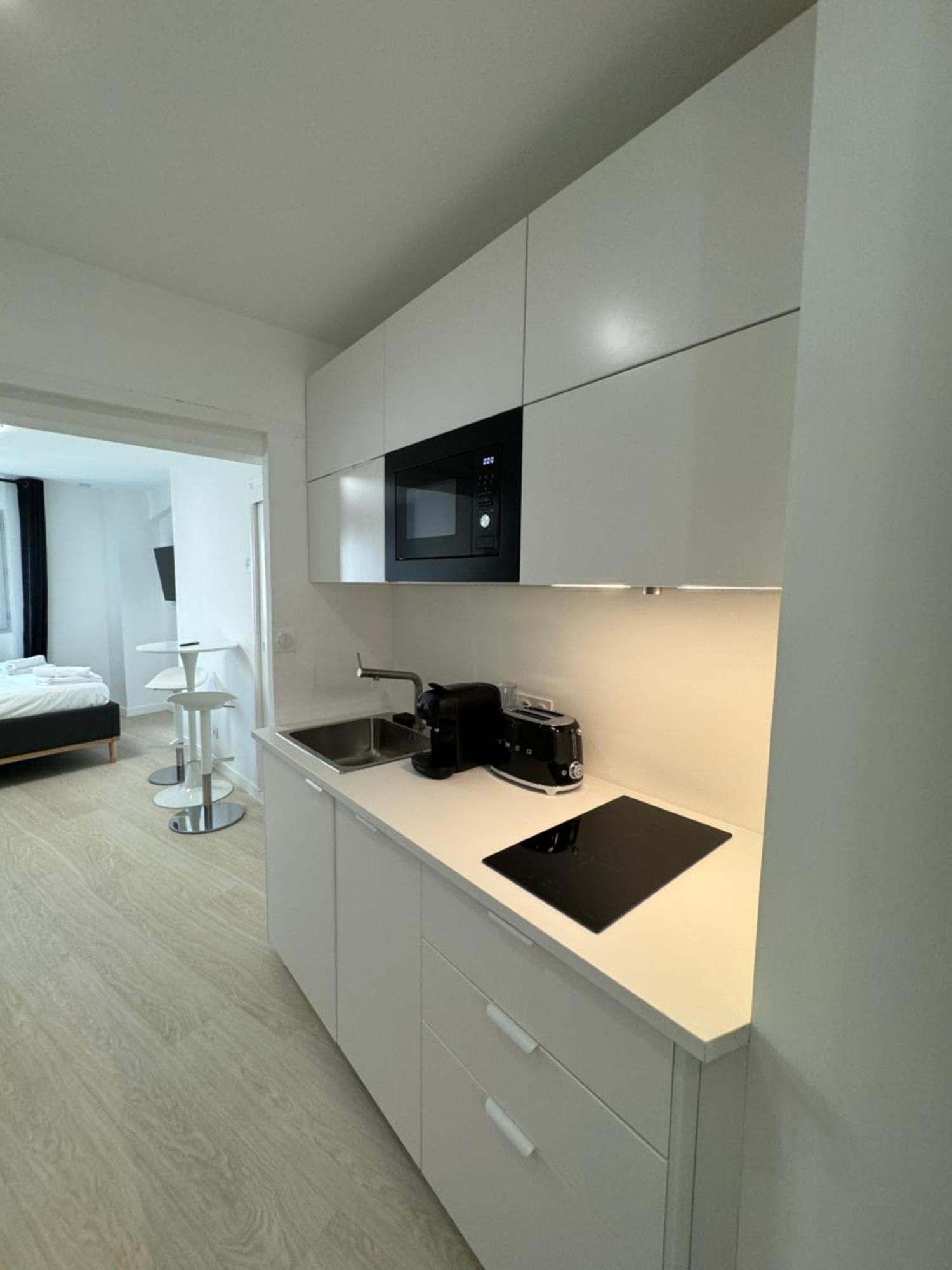 Maison Jacob - Hyper Centre - Maison Historique - Air Conditioning - Wifi アヴィニョン エクステリア 写真
