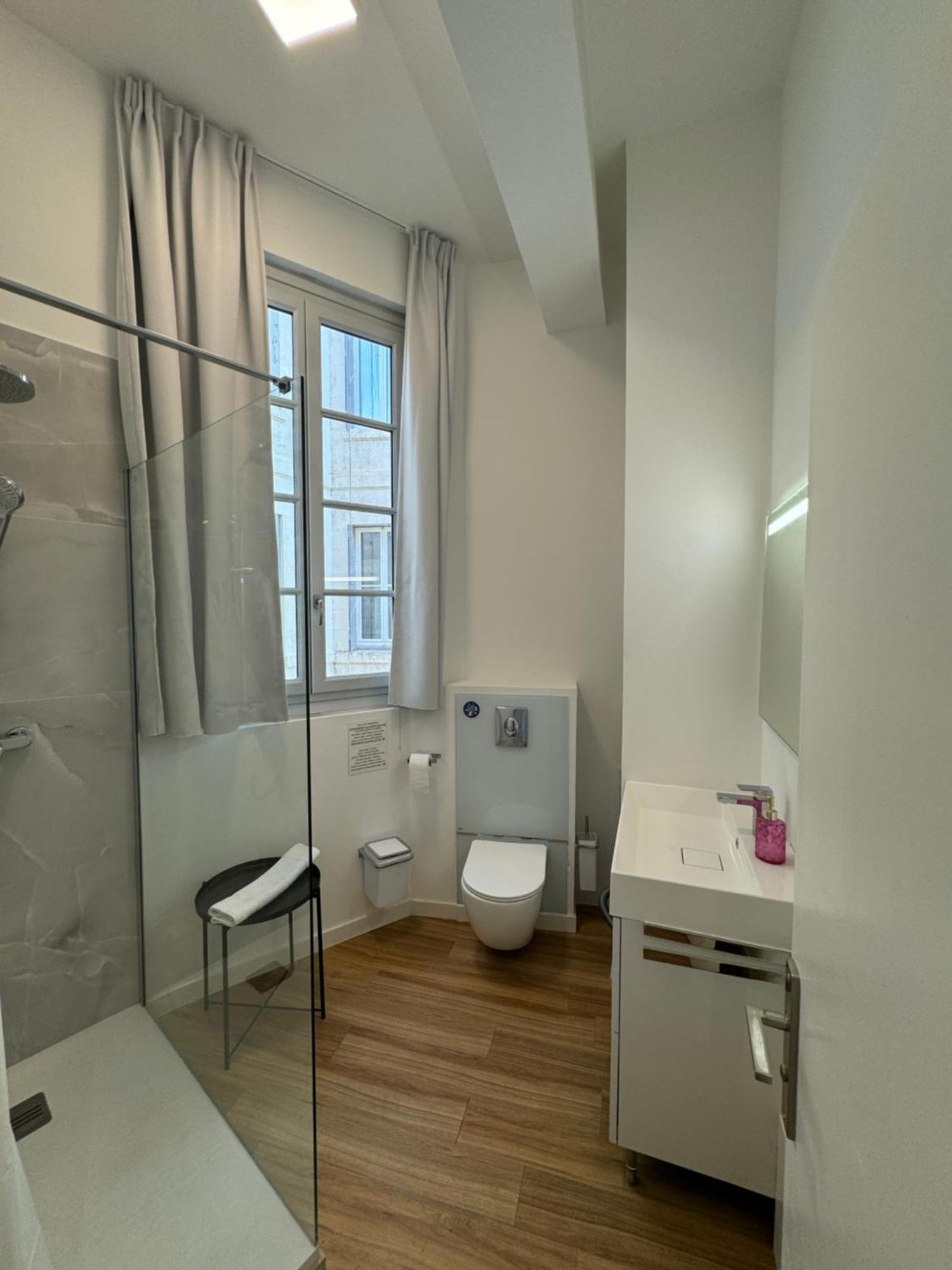 Maison Jacob - Hyper Centre - Maison Historique - Air Conditioning - Wifi アヴィニョン エクステリア 写真